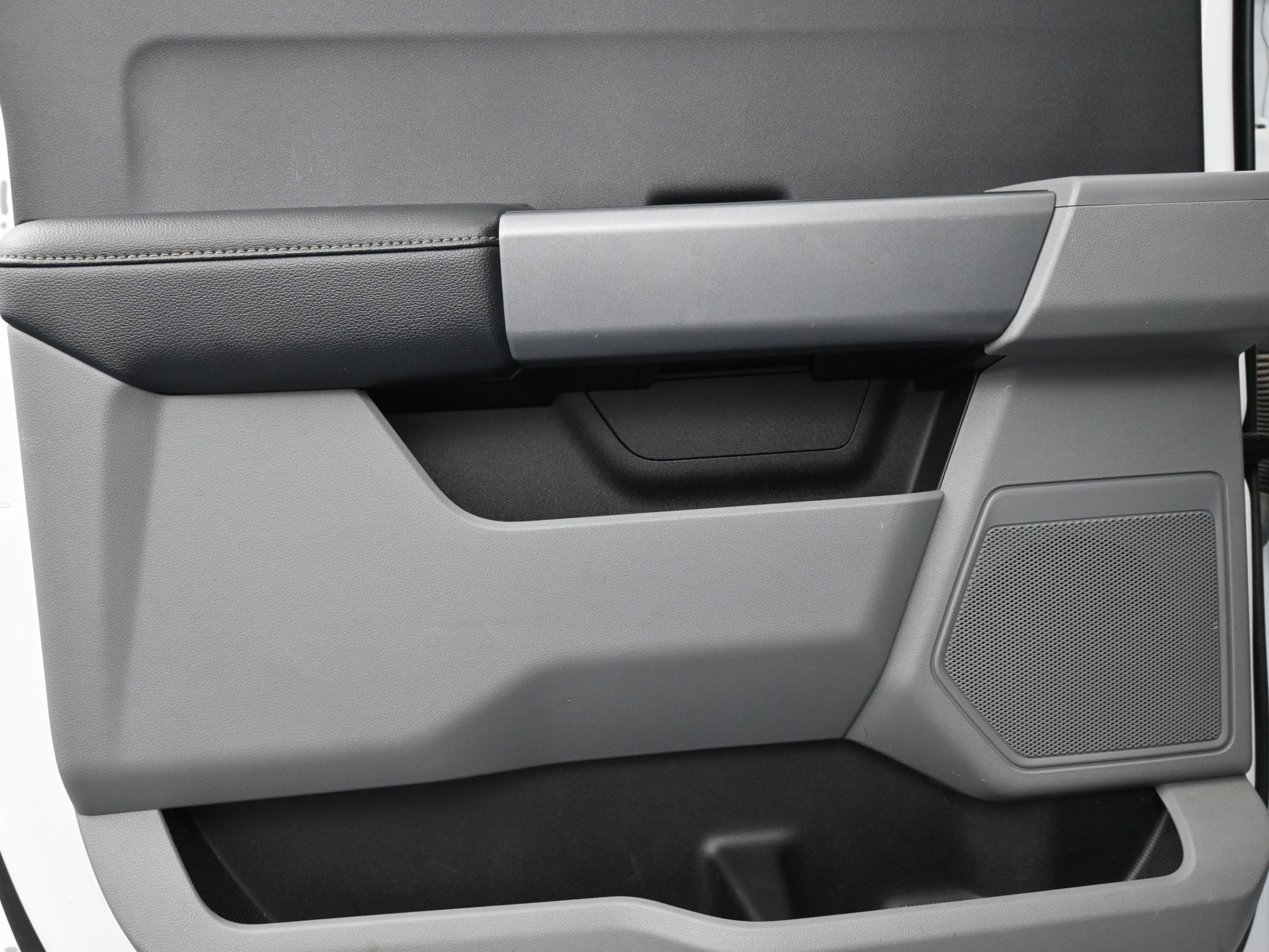 Certified 2024 Ford F350 XLT w/ 360-Degree Camera Package image 34