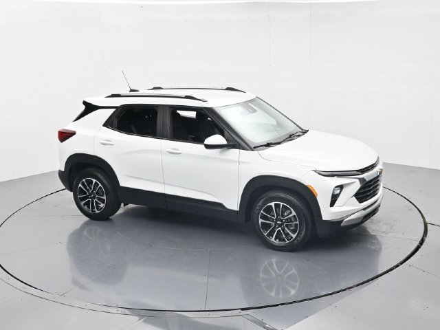Used 2024 Chevrolet TrailBlazer LT FWD image 41