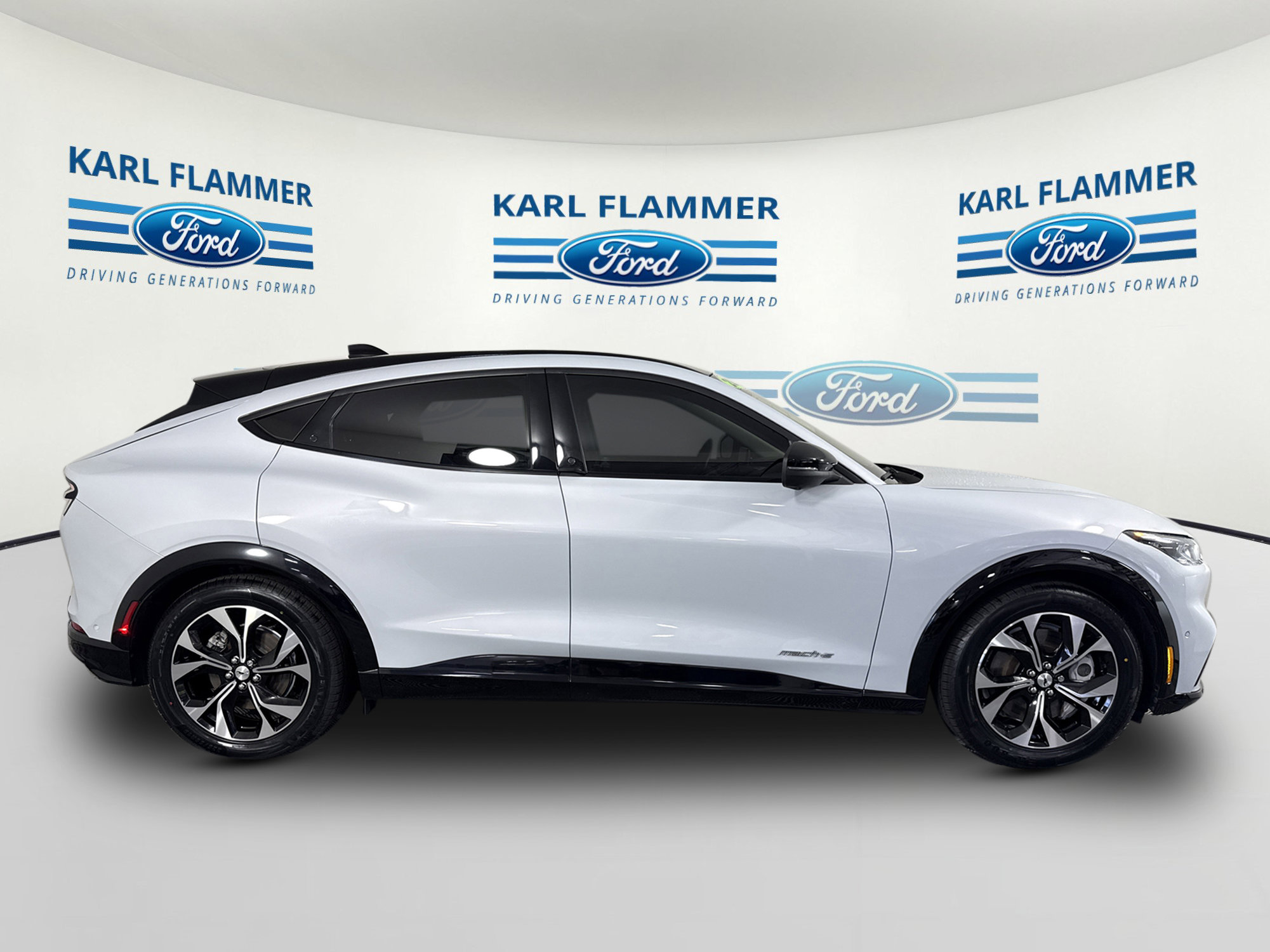 Certified 2022 Ford Mustang Mach-E Premium RWD image 2