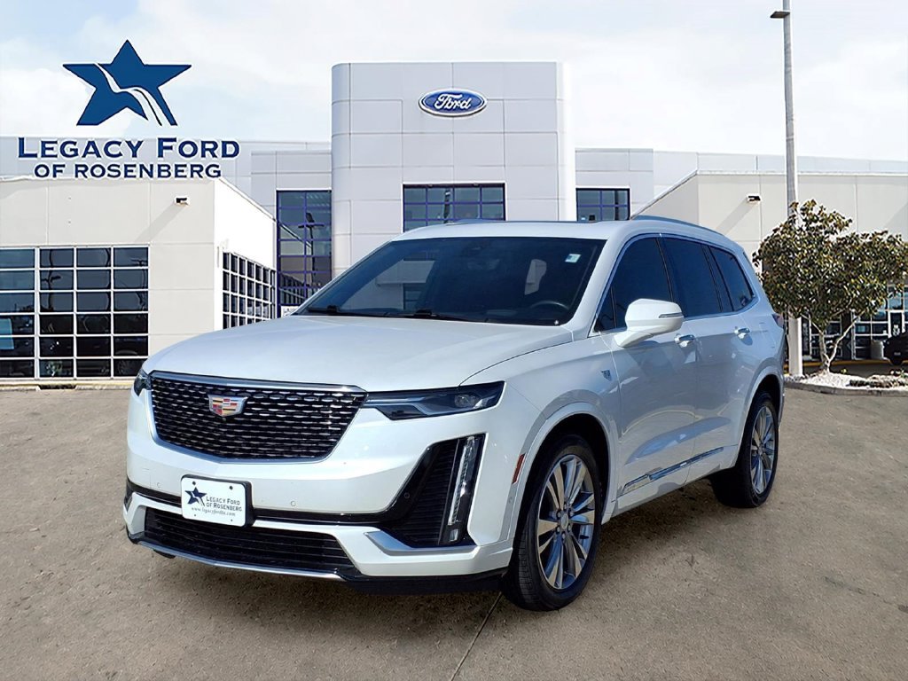 Used 2024 Cadillac XT6 Premium Luxury w/ Technology Package FWD image 1