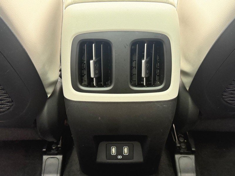Used 2024 Hyundai Tucson Limited AWD/4WD image 15