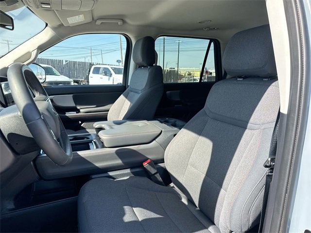Certified 2025 Ford Expedition Active image 18