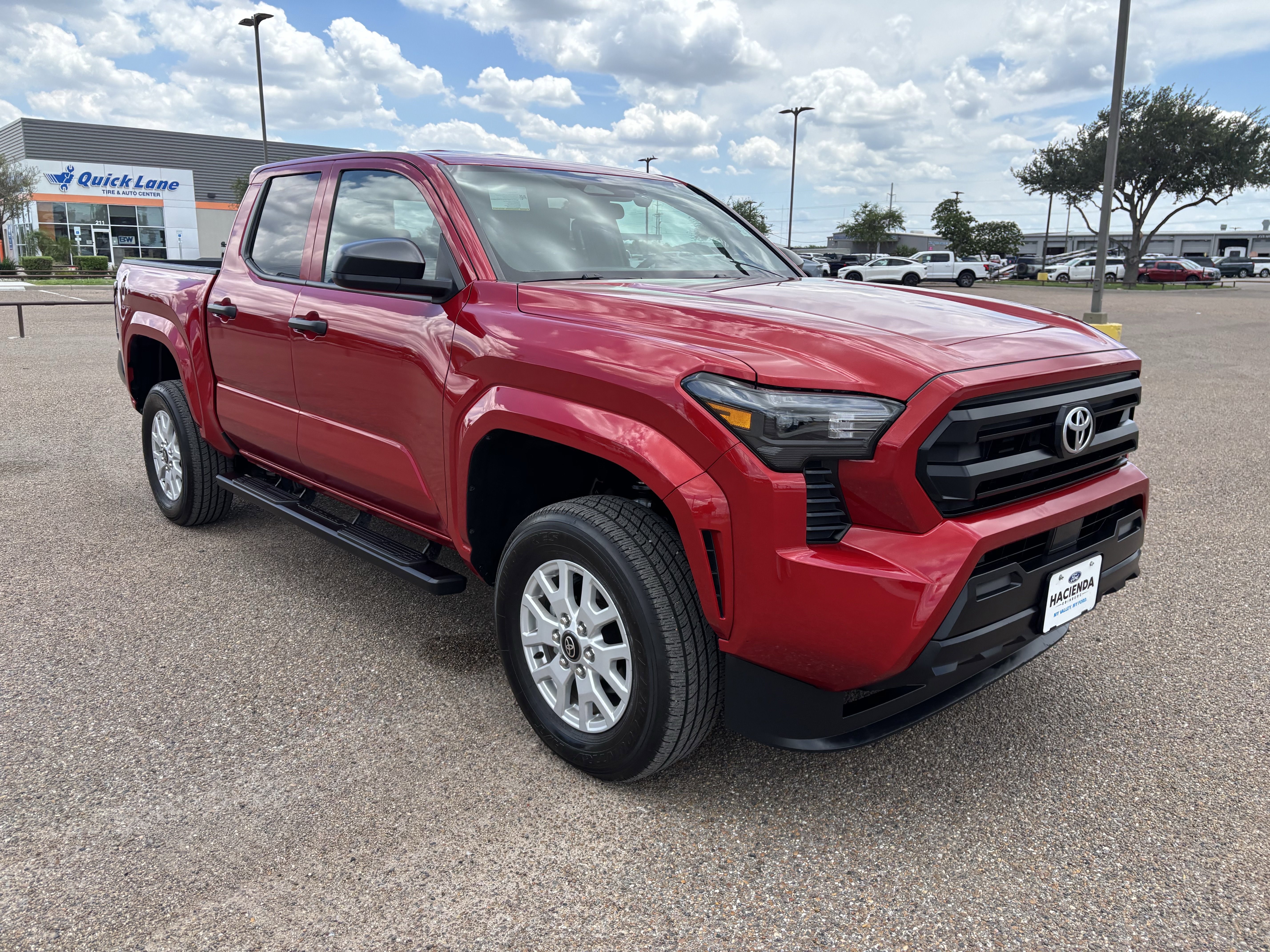 Used 2025 Toyota Tacoma SR RWD image 5