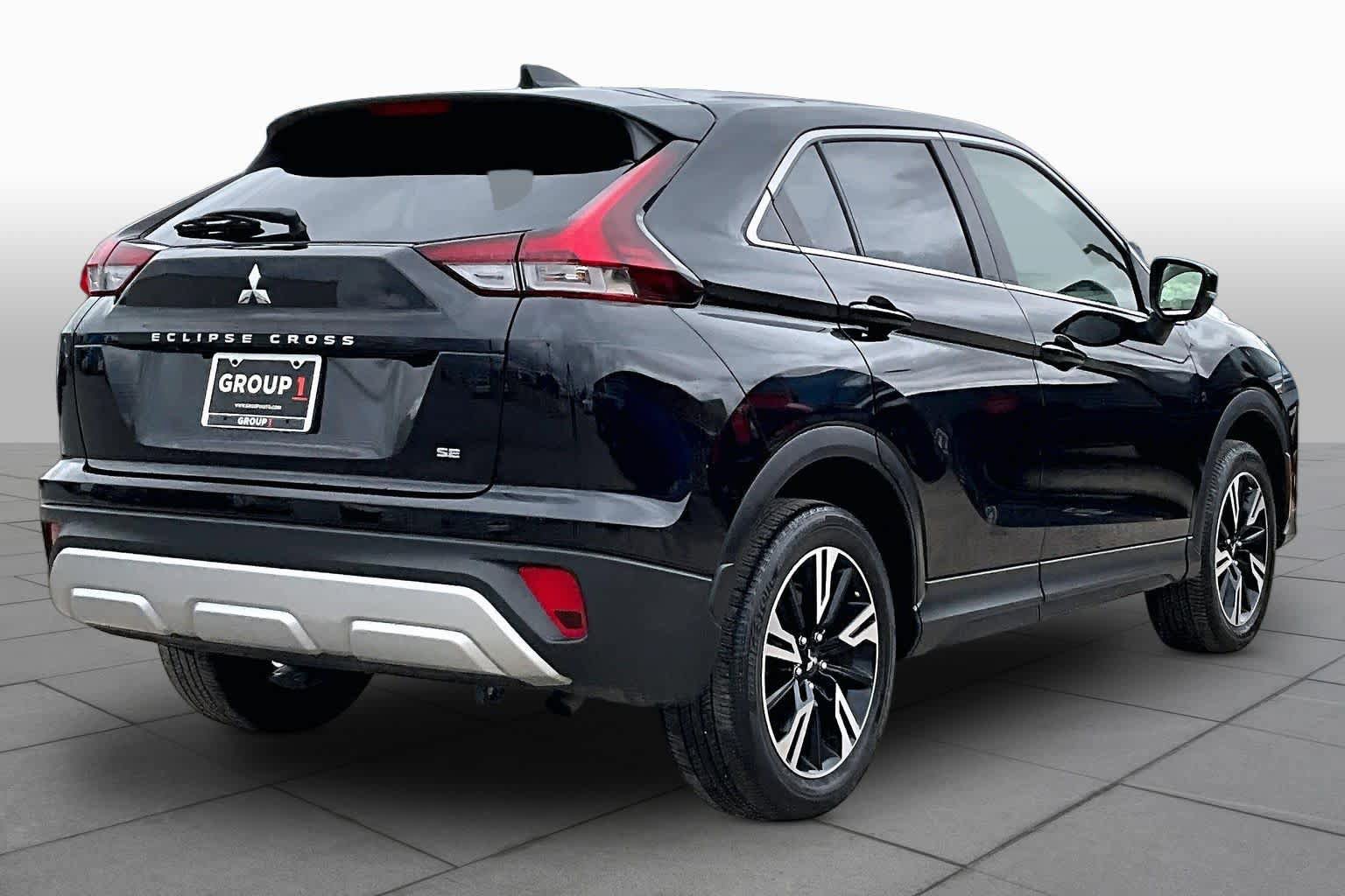 Used 2024 Mitsubishi Eclipse Cross SE AWD/4WD image 13