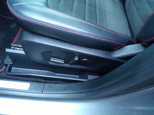 Certified 2024 Ford Edge ST-Line AWD/4WD image 18