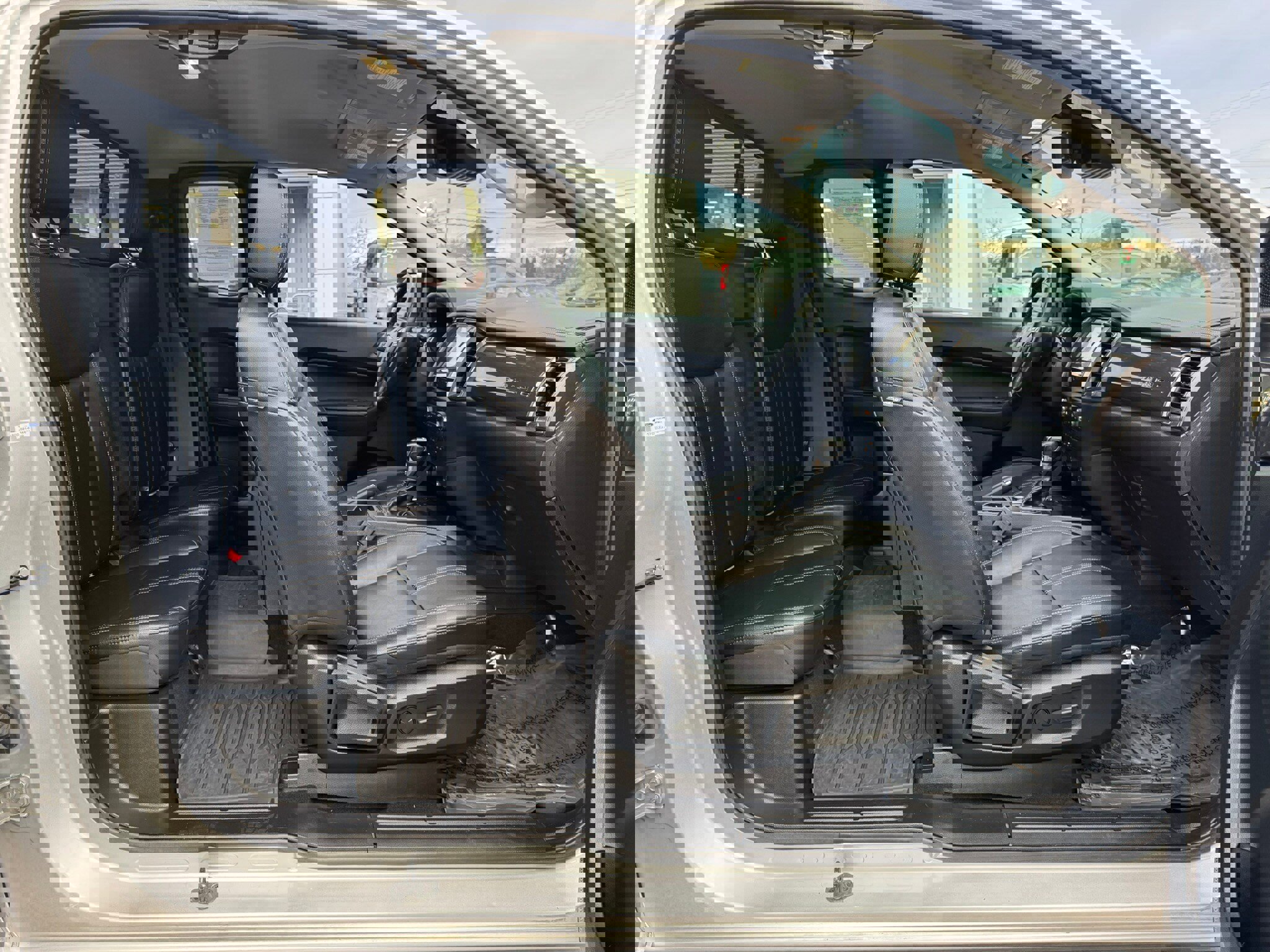 Certified 2019 Ford Ranger Lariat w/ Equipment Group 501A Mid image 19