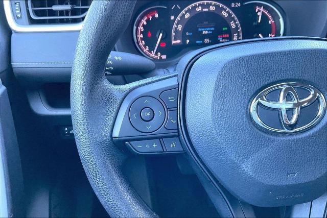 Used 2024 Toyota RAV4 XLE FWD image 11