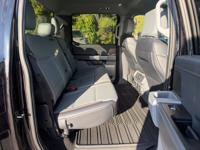 Certified 2025 Ford F150 Lariat w/ FX4 Off-Road Package AWD/4WD image 10
