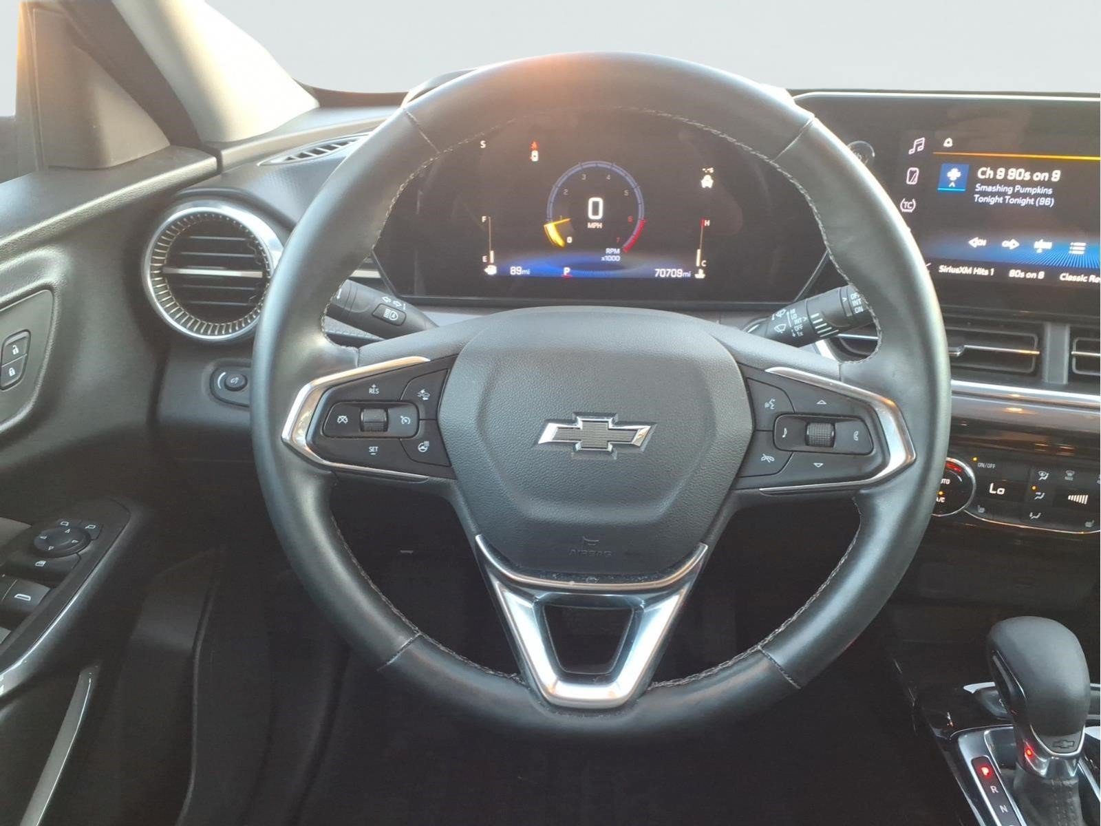 Used 2025 Chevrolet Trax ACTIV w/ Driver Confidence Package FWD image 9