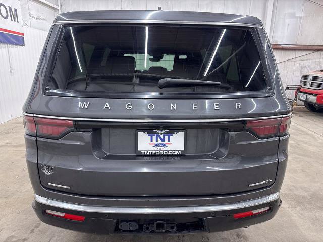 Used 2023 Jeep Wagoneer L Series II AWD/4WD image 6