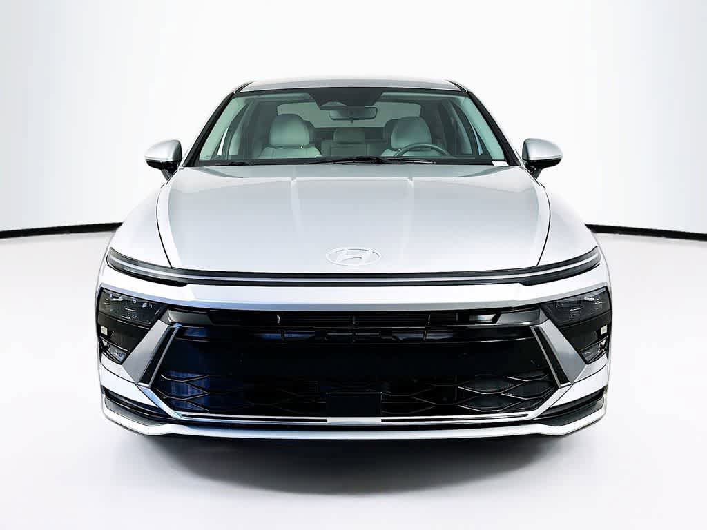 Used 2025 Hyundai Sonata SEL FWD image 6