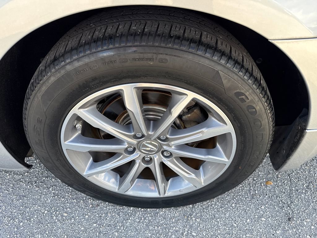 Used 2018 Acura TLX w/ Technology Package image 12