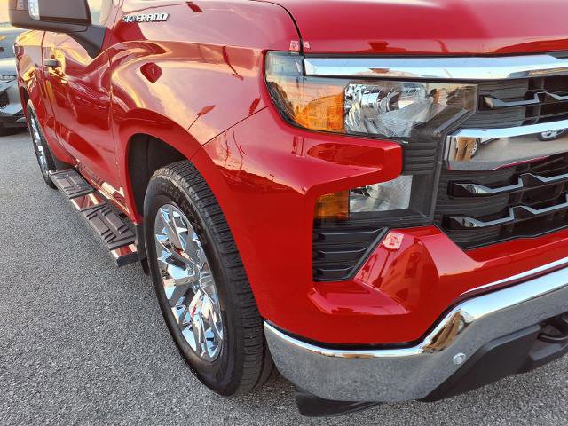 Used 2025 Chevrolet Silverado 1500 W/T w/ WT Safety Package image 21