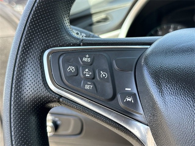 Used 2024 Chevrolet Malibu LT image 34