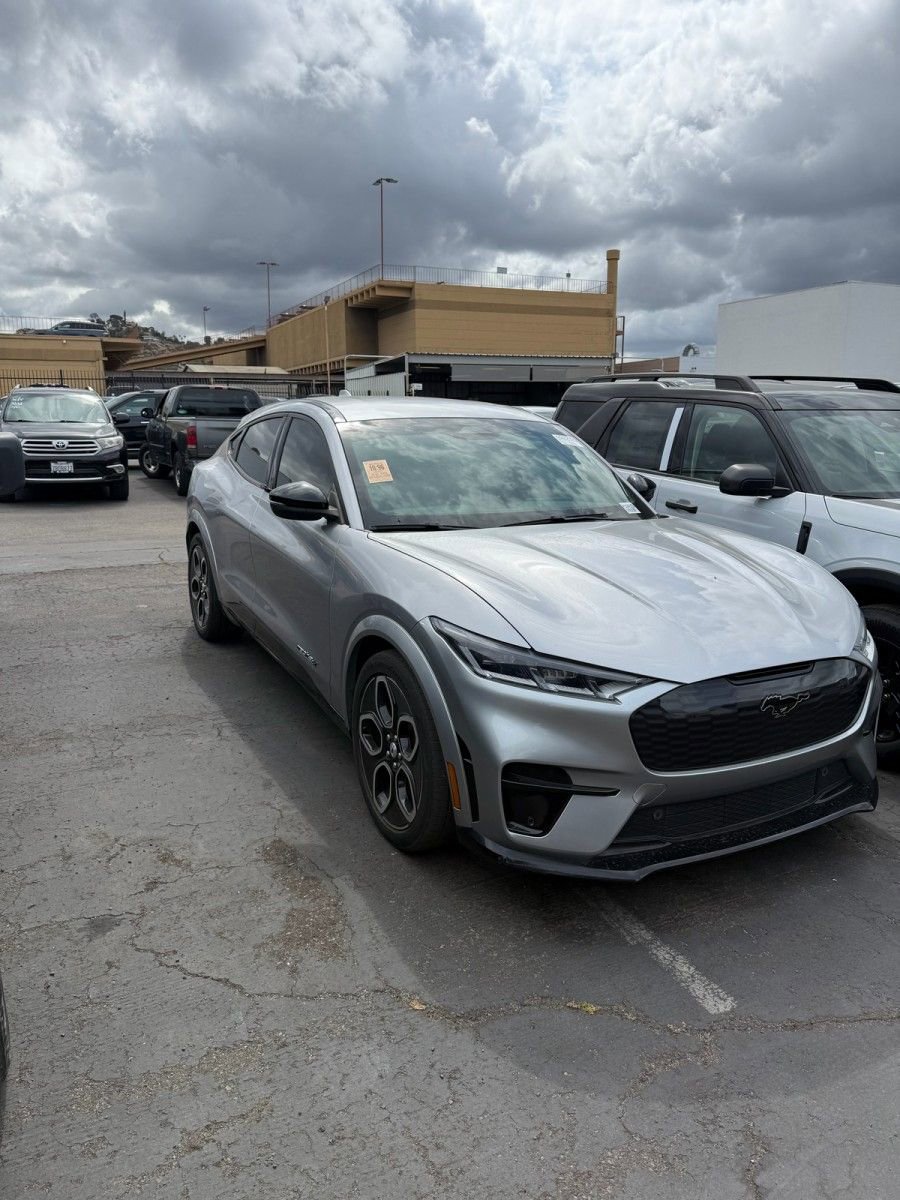 Certified 2021 Ford Mustang Mach-E GT AWD/4WD image 3