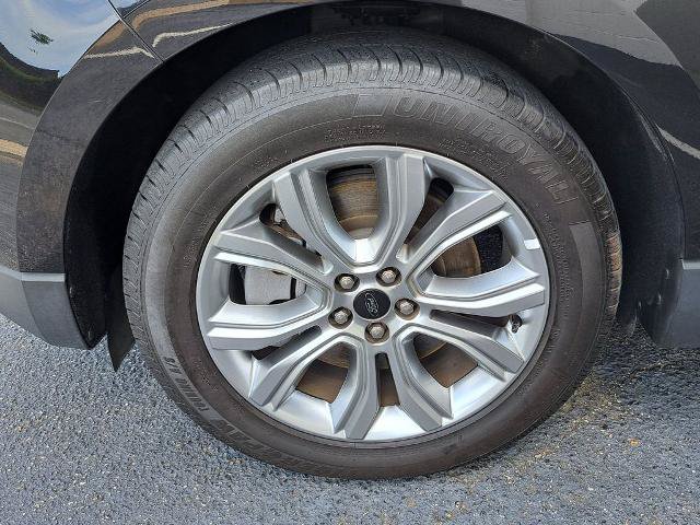 Certified 2024 Ford Edge Titanium AWD/4WD image 15