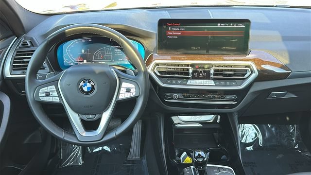 Used 2024 BMW X4 xDrive30i w/ Parking Assistance Package AWD/4WD image 24