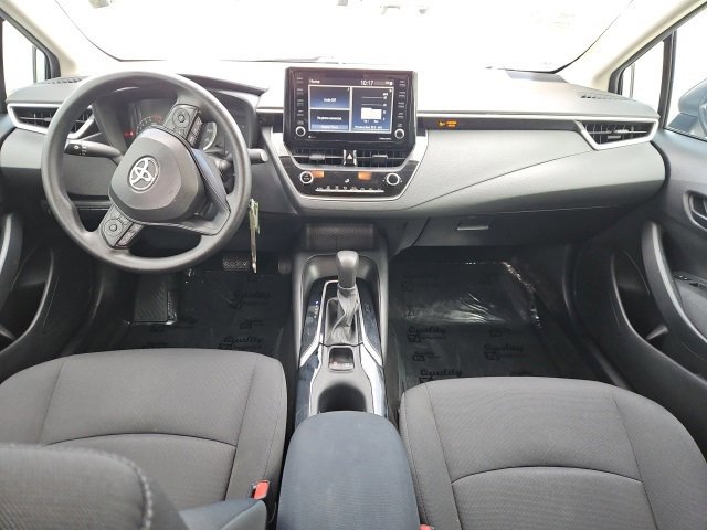 Used 2022 Toyota Corolla LE image 9