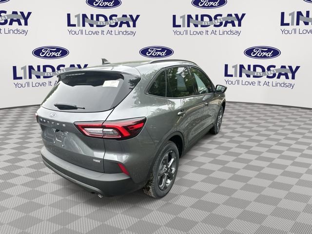 Certified 2025 Ford Escape ST-Line w/ Equipment Group 301A image 6