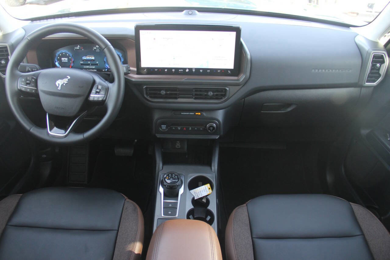 Certified 2025 Ford Bronco Sport Outer Banks w/ Outer Banks Tech Package+ image 13