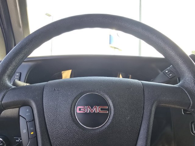 Used 2025 GMC Savana 2500 w/ Driver Convenience Package RWD image 23
