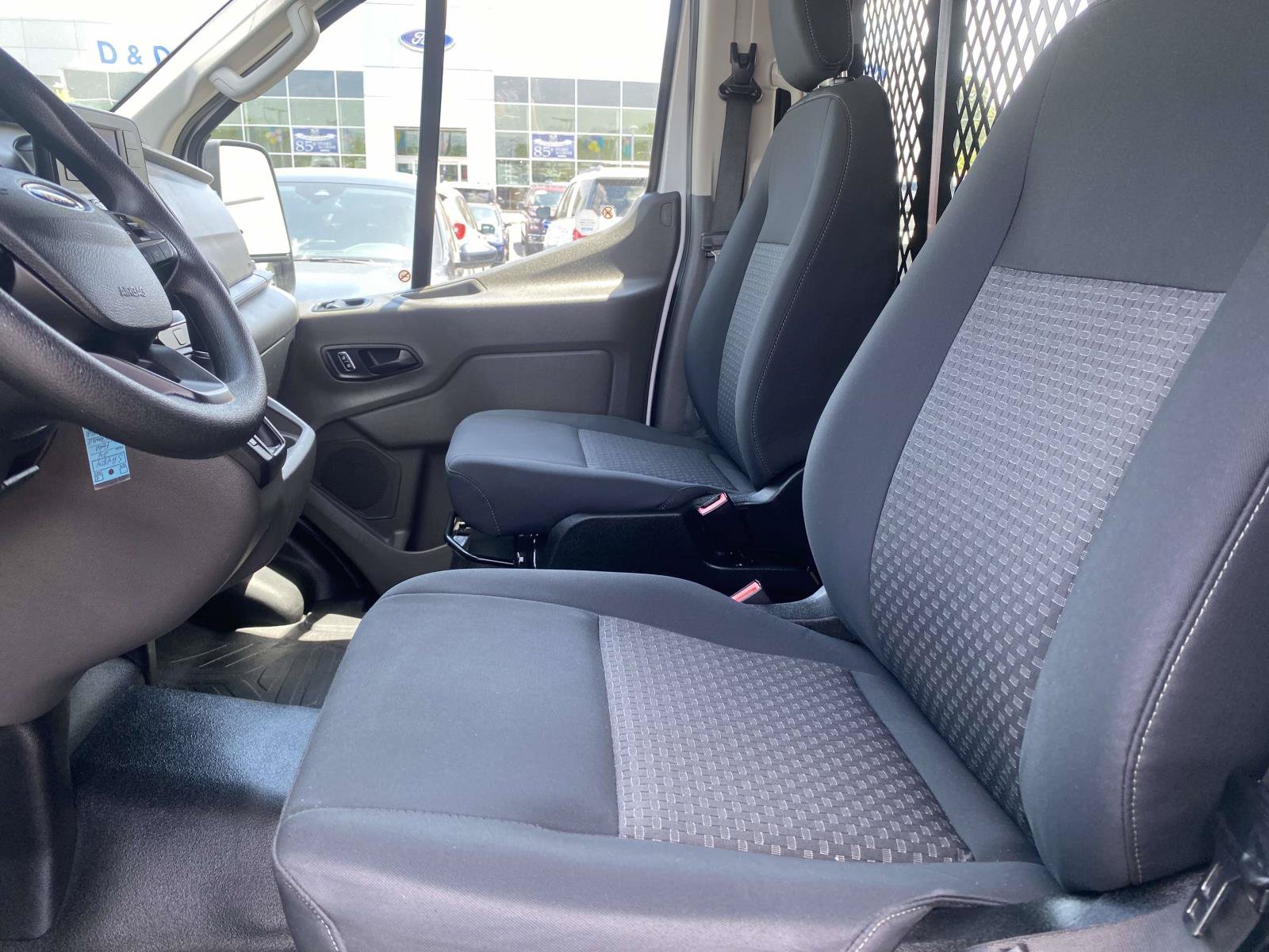 Certified 2024 Ford Transit 250 Low Roof w/ Exterior Upgrade Package RWD image 13