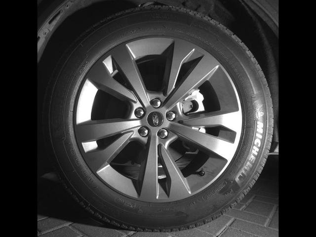 Certified 2023 Ford Explorer XLT w/ Equipment Group 202A RWD image 10