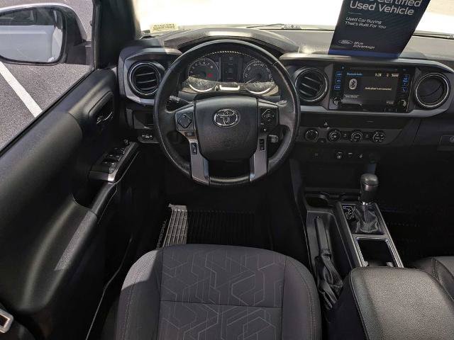 Used 2019 Toyota Tacoma TRD Sport AWD/4WD image 12