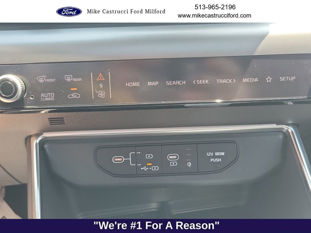 Used 2026 Kia Carnival SX w/ SX Dark Edition Package FWD image 19