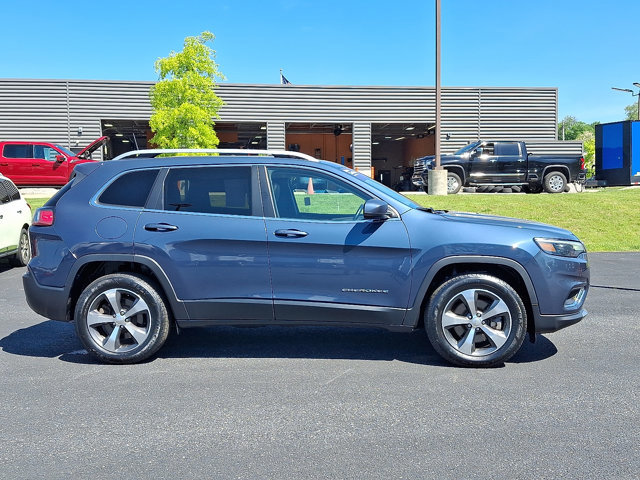 Used 2020 Jeep Cherokee Limited AWD/4WD image 7