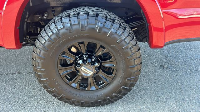 Certified 2022 Ford F250 Lariat w/ Tremor Off-Road Package image 6