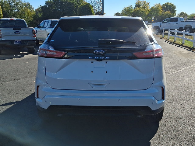 Certified 2023 Ford Edge ST-Line AWD/4WD image 11
