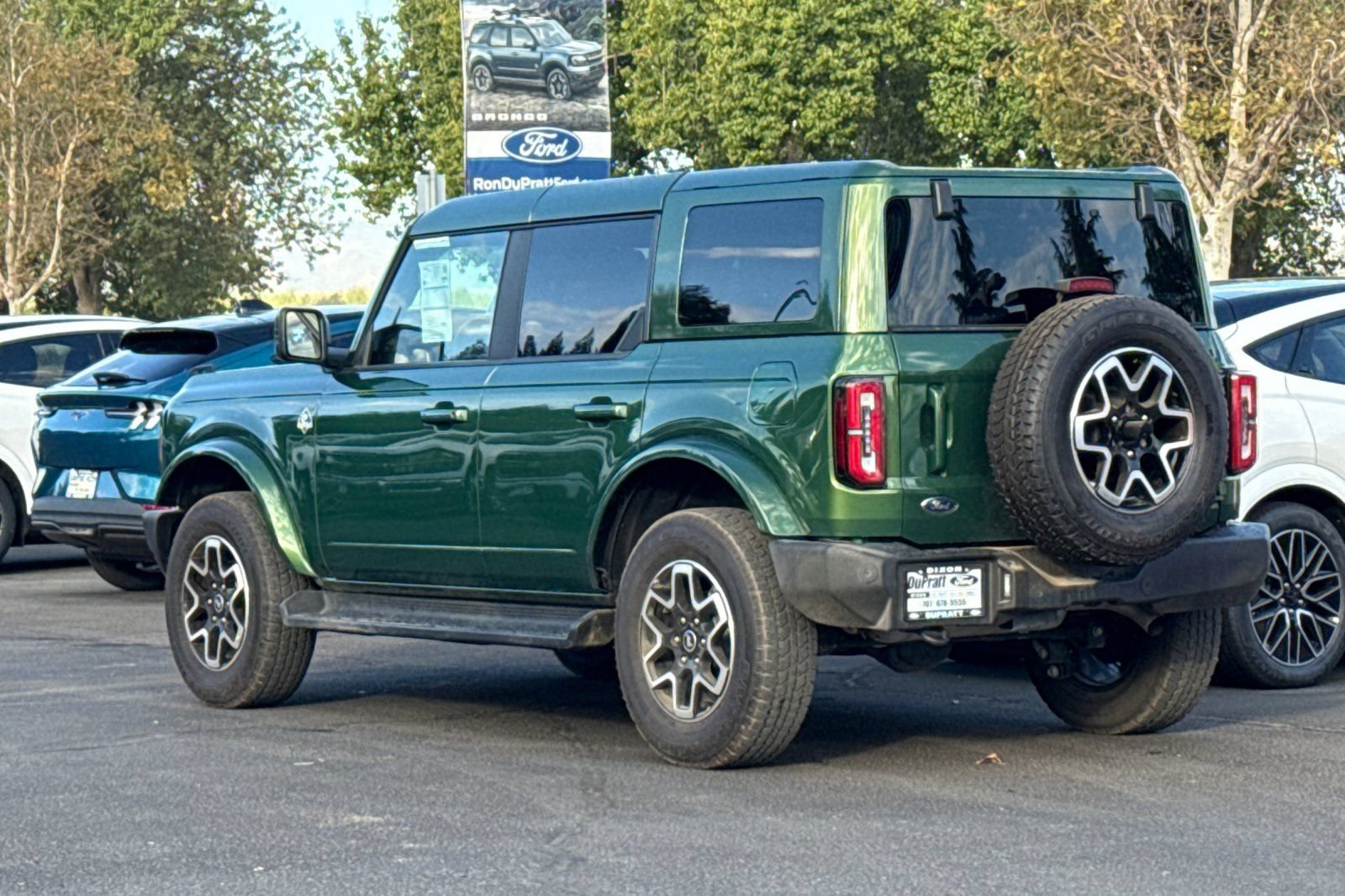 Certified 2025 Ford Bronco Outer Banks AWD/4WD image 6