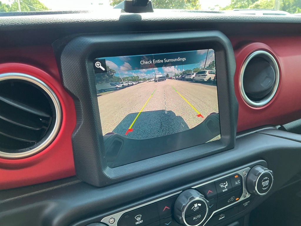 Used 2020 Jeep Gladiator Rubicon AWD/4WD image 38