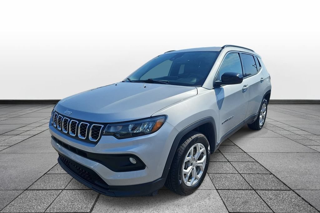 Used 2024 Jeep Compass Latitude
