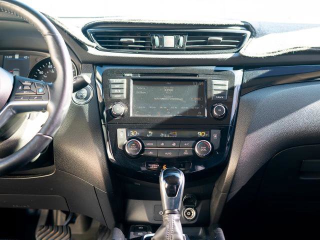 Used 2022 Nissan Rogue Sport SL image 21