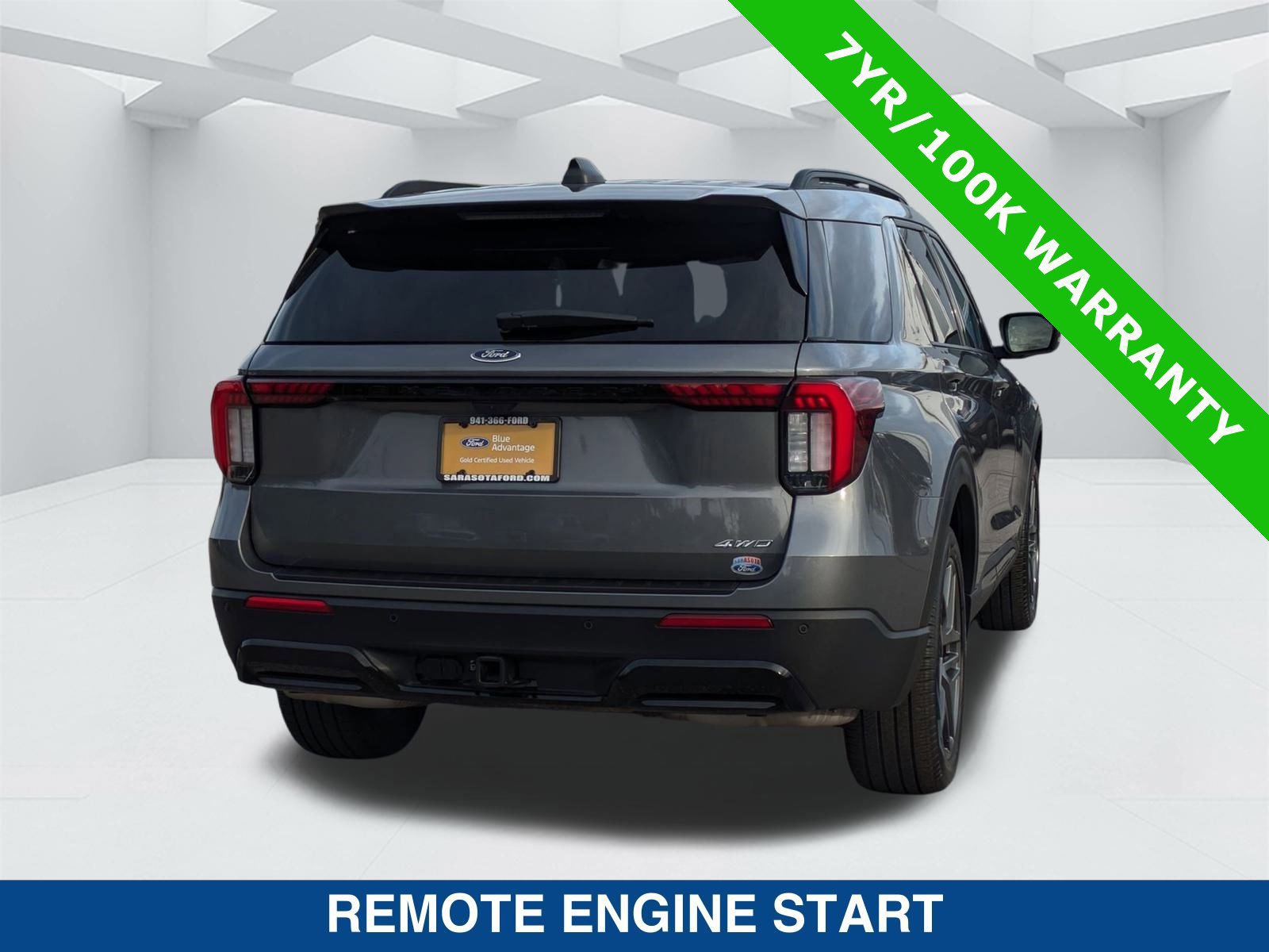 Certified 2025 Ford Explorer ST-Line w/ ST-Line Street Pack image 5