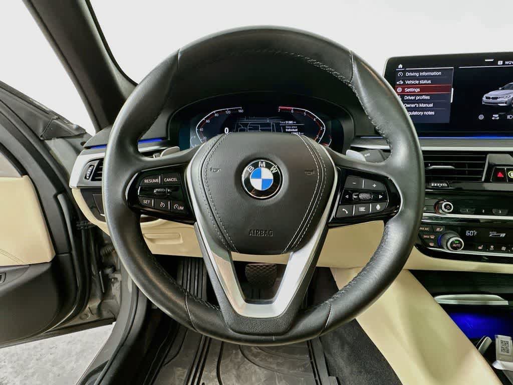Used 2022 BMW 530i w/ Premium Package RWD image 15