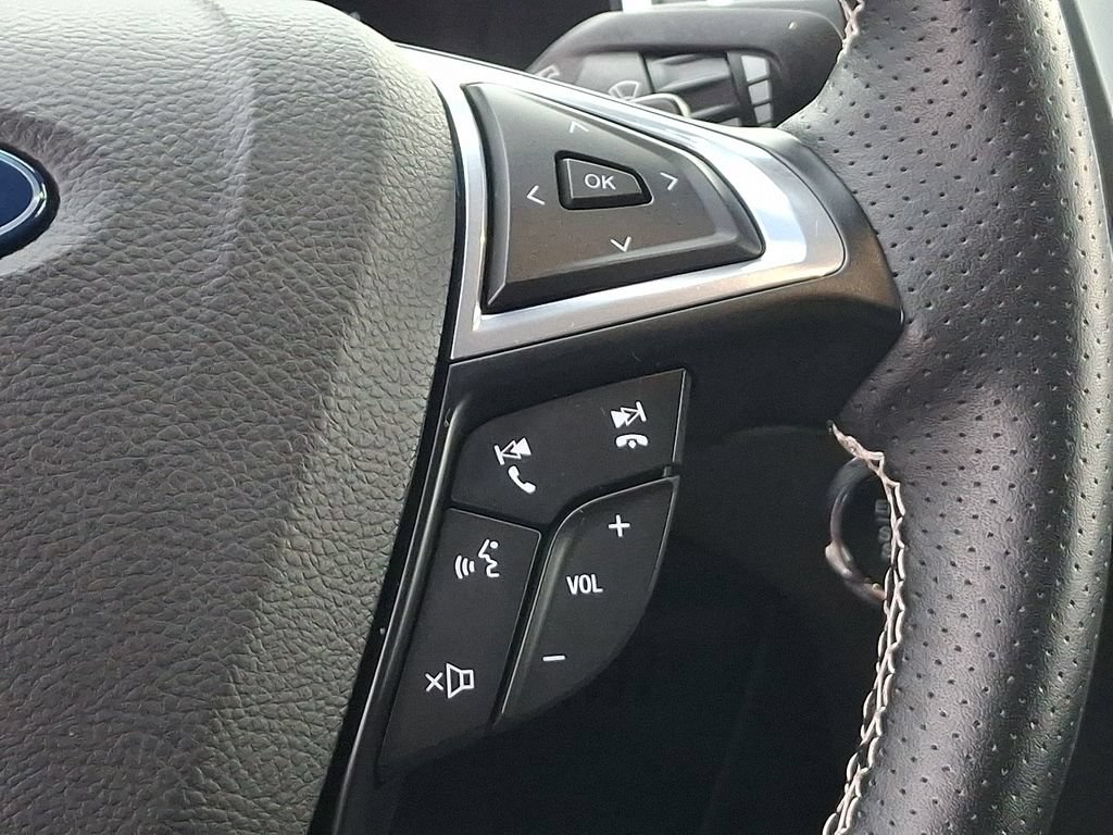 Certified 2019 Ford Edge ST w/ Cold Weather Package AWD/4WD image 22