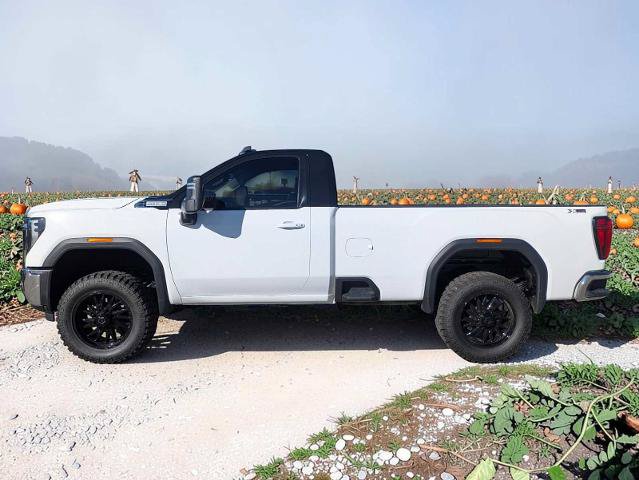 Used 2025 GMC Sierra 3500 SLE w/ SLE Convenience Package AWD/4WD image 3