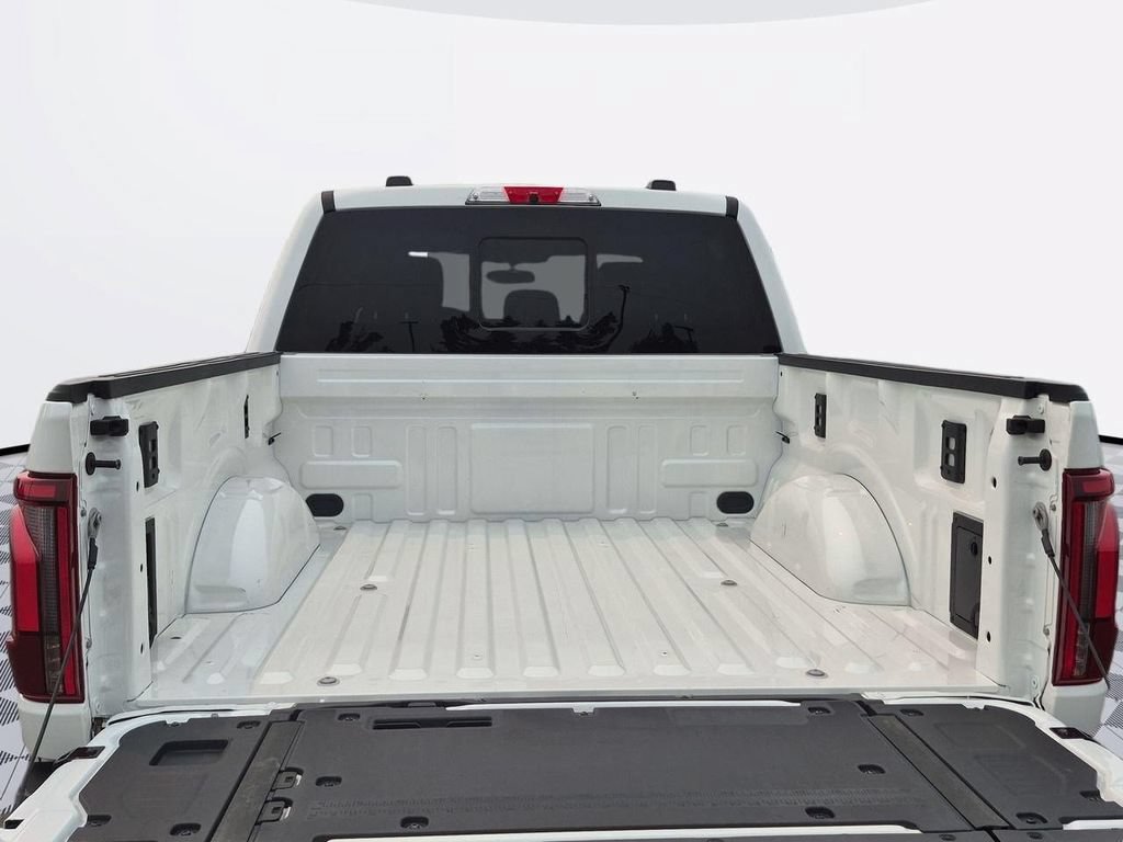 Certified 2025 Ford F150 Platinum AWD/4WD image 27