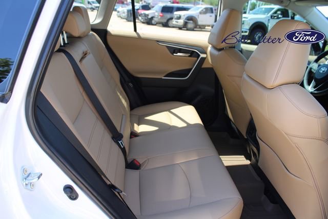 Used 2025 Toyota RAV4 Limited FWD image 13