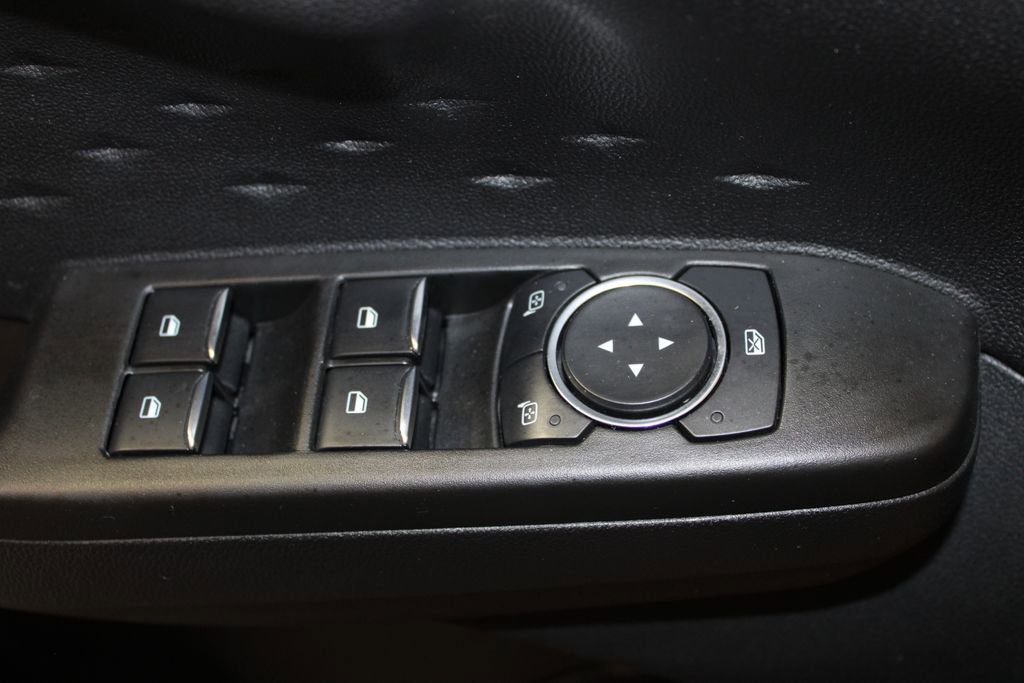 Certified 2020 Ford Escape SE image 19