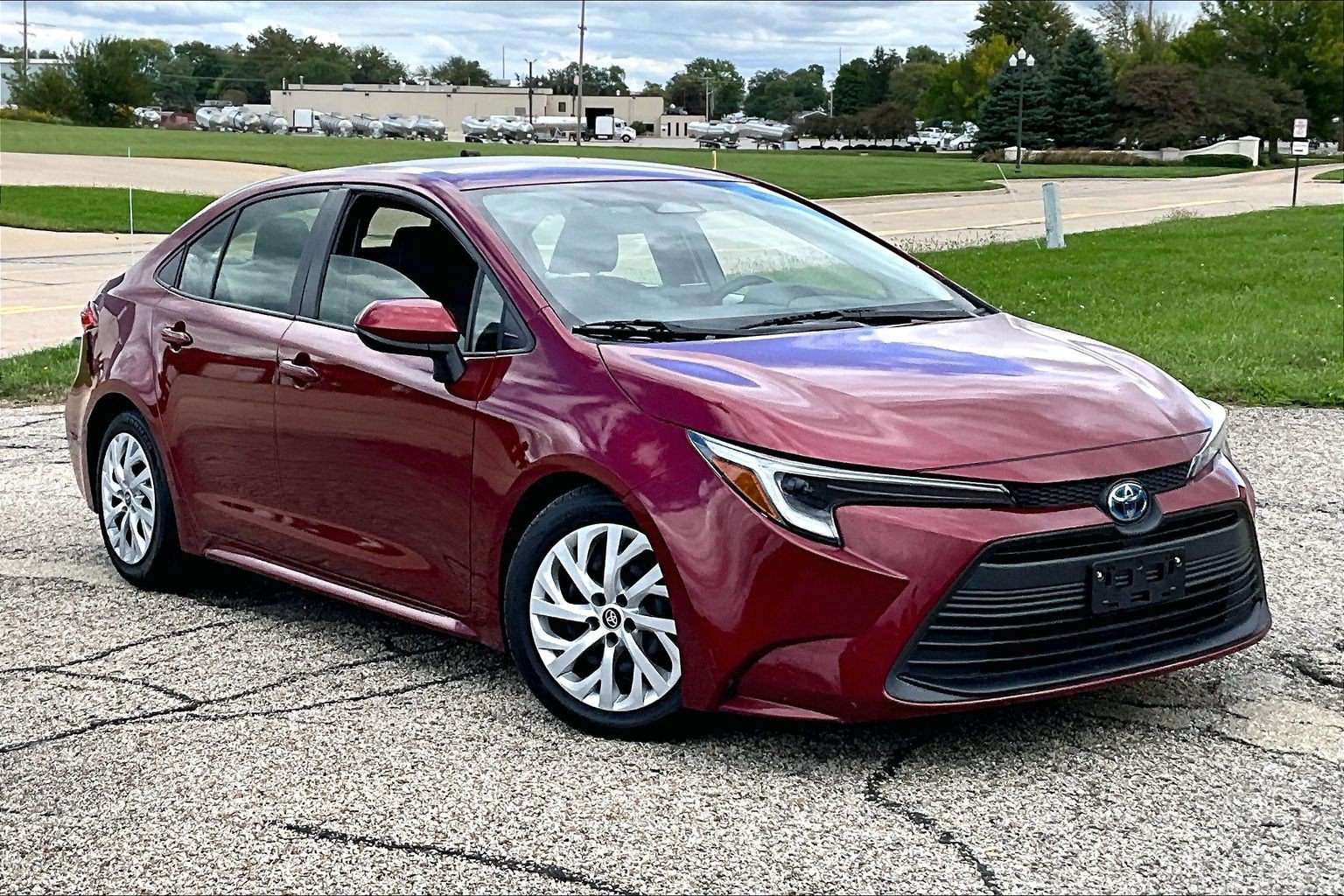 Used 2025 Toyota Corolla LE FWD image 37