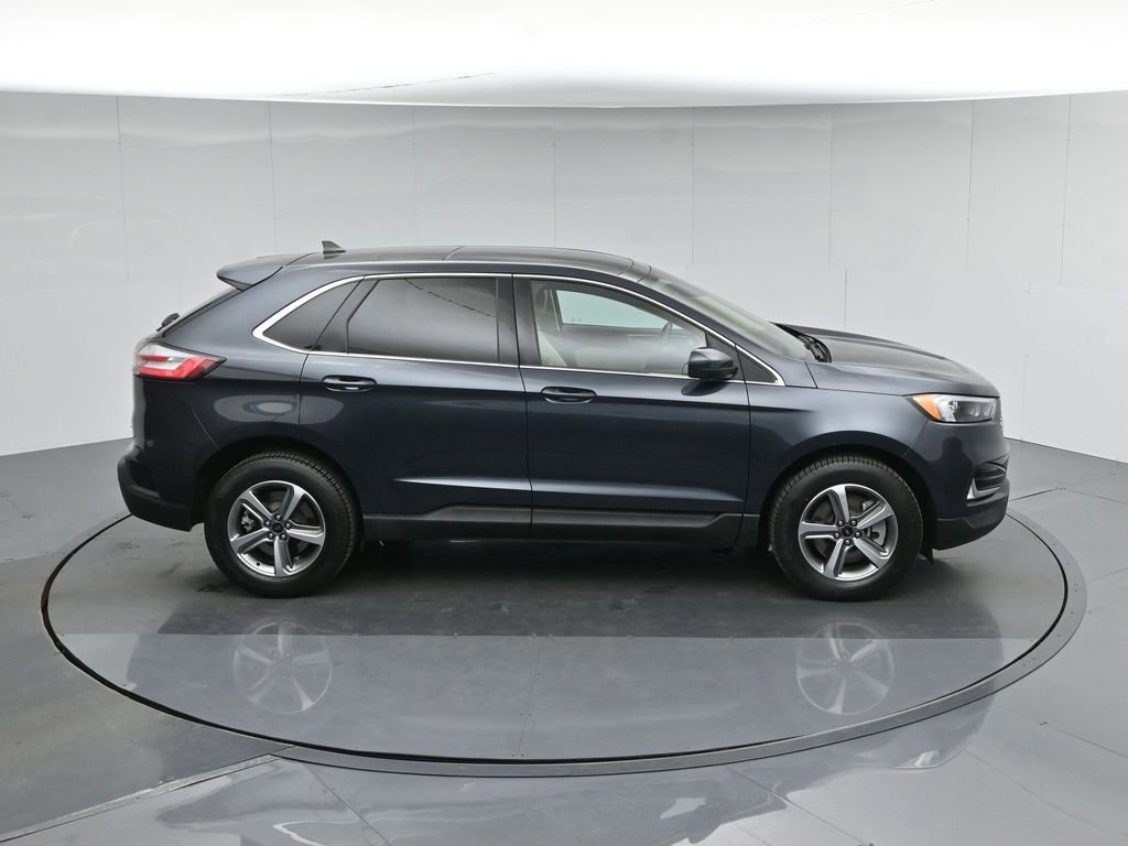Certified 2023 Ford Edge SEL w/ Convenience Package AWD/4WD image 9