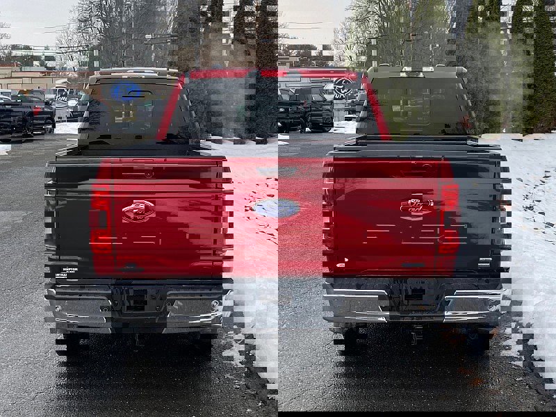 Certified 2022 Ford F150 XLT w/ Equipment Group 302A High image 4