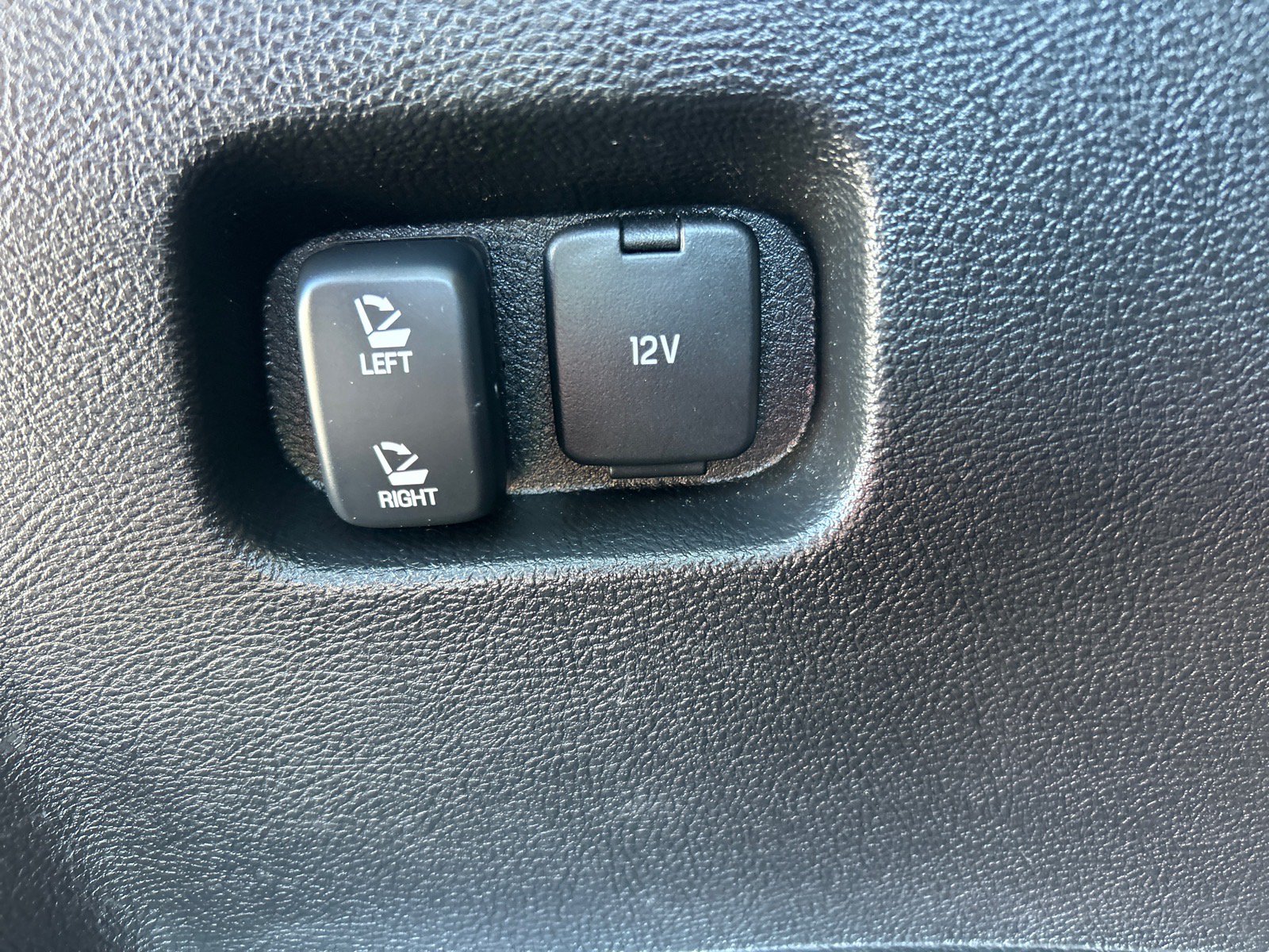 Certified 2024 Ford Edge SEL AWD/4WD image 14