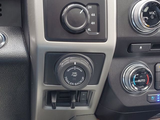 Certified 2018 Ford F150 Lariat w/ Equipment Group 502A Luxury AWD/4WD image 22