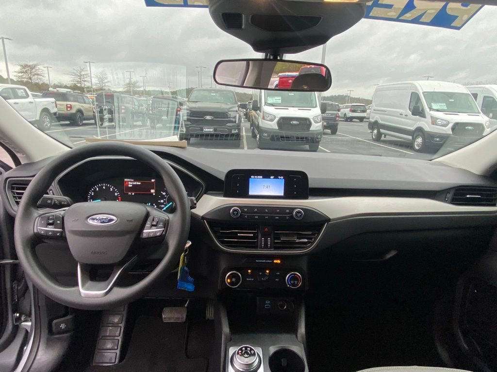 Certified 2022 Ford Escape S image 24