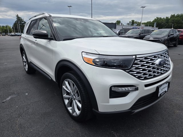 Certified 2023 Ford Explorer Platinum w/ Technology Package